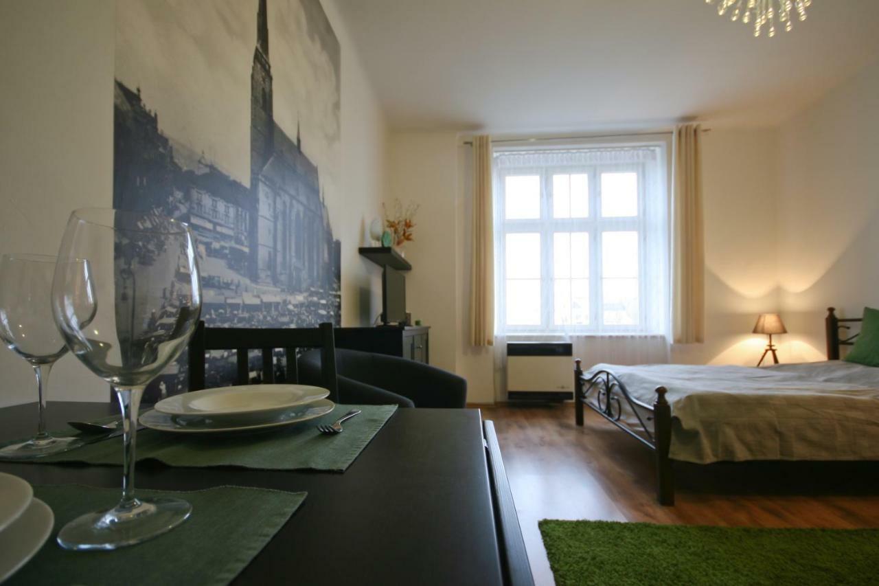 Apartman Mrakodrap Pilsen Exterior photo